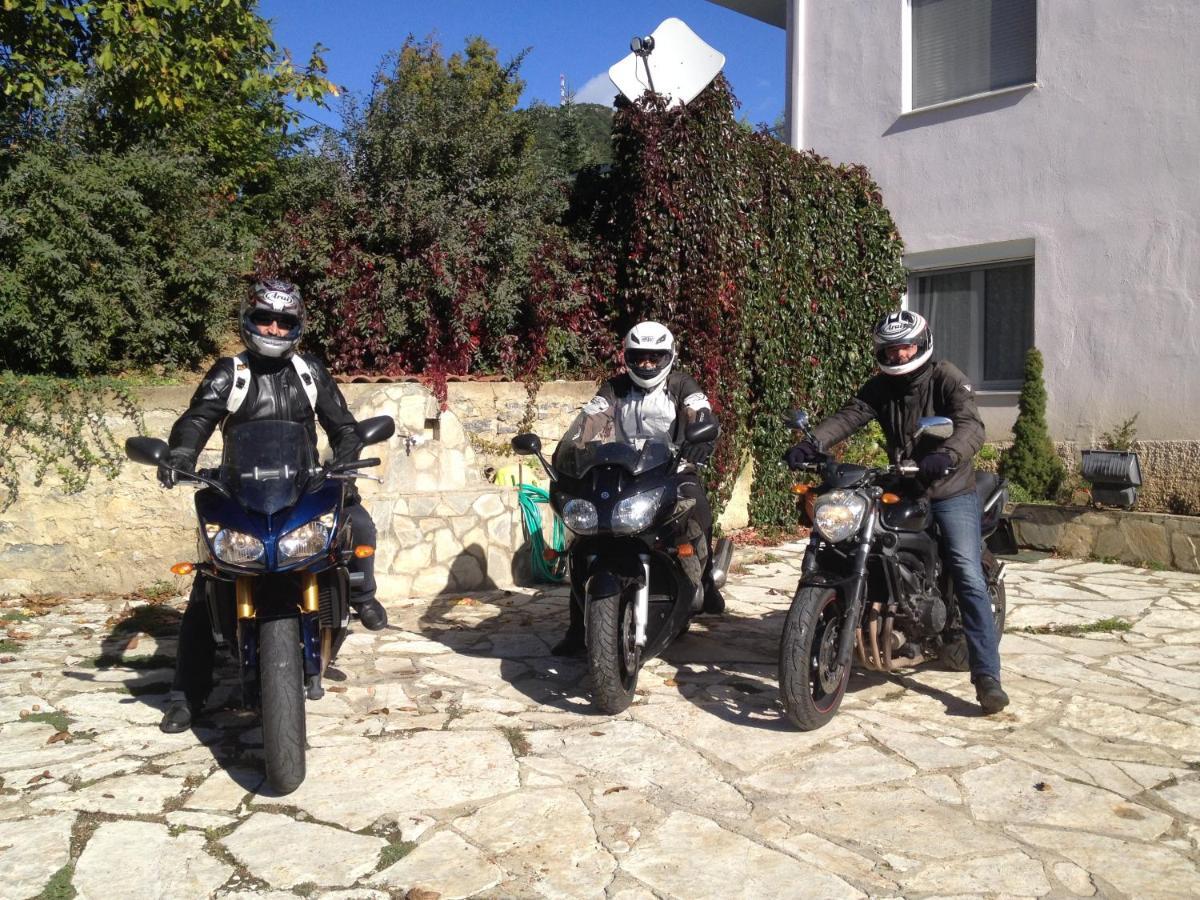 Guesthouse Vissinokipos - Biker Friendly - Motorradhotel Καστοριά Εξωτερικό φωτογραφία